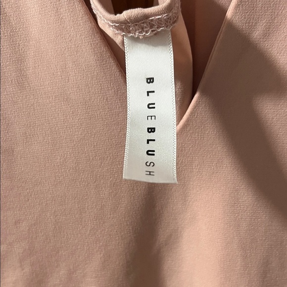 Blue Blush Soft Pink V-Neck Bodysuit - Picture 2 of 5